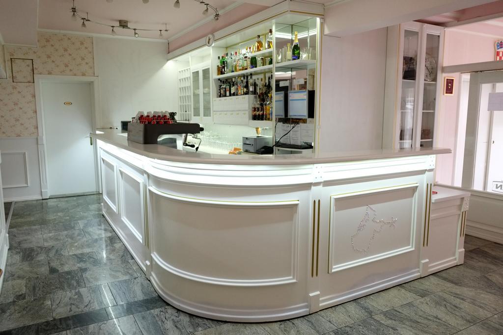 Bed & Breakfast Vila Stanisic Пожега Екстериор снимка