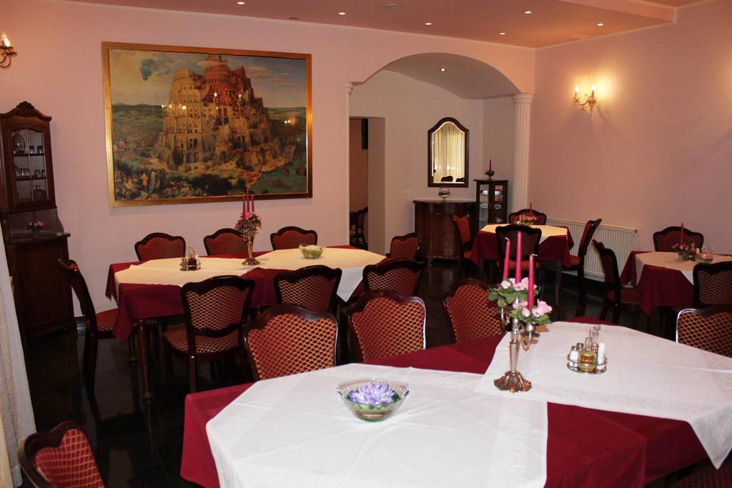 Bed & Breakfast Vila Stanisic Пожега Екстериор снимка